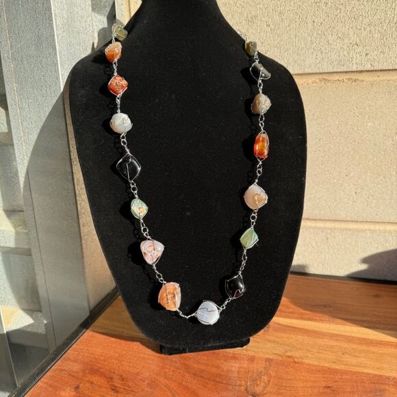 LIVE SHOW STATEMENT NECKLACE ZUMA - Picture 4 of 5